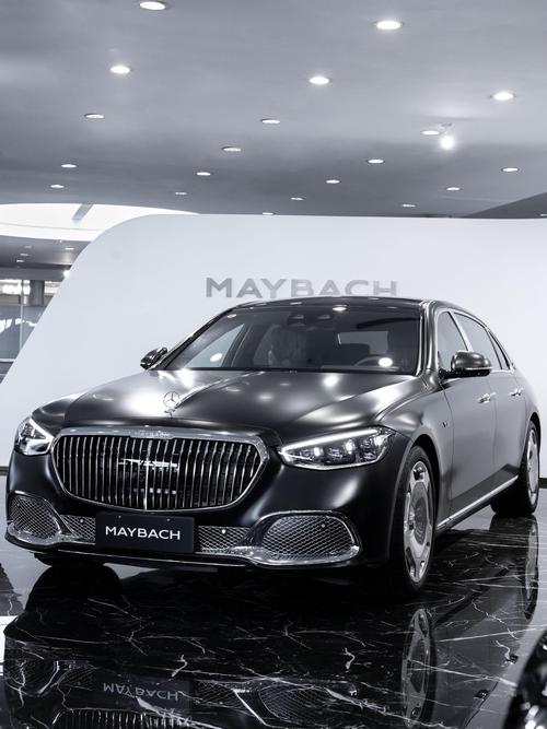 广州39岚图汽车的售后服务让用户无忧出行，迈巴赫未来的豪华车趋势